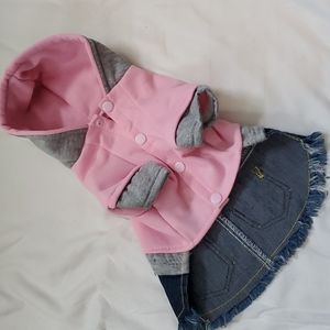 Dog sweatshirt and skirt